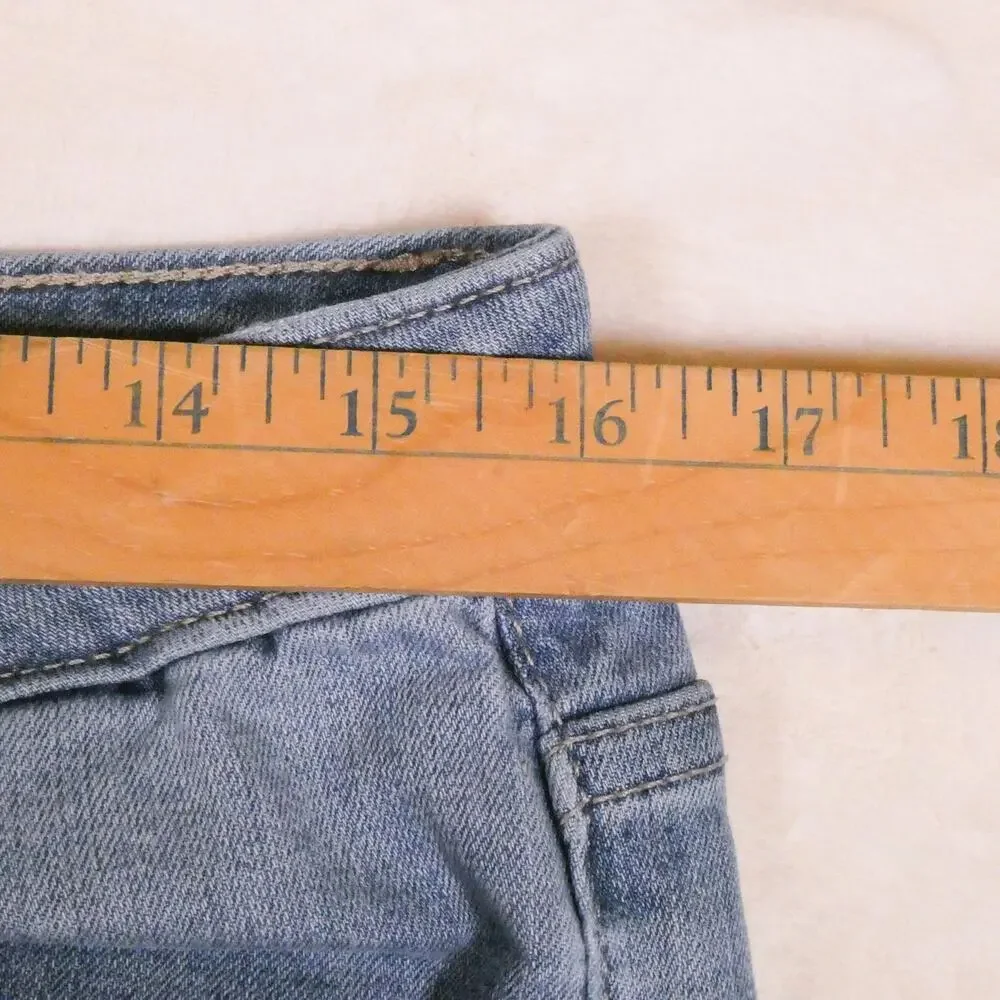 Simply Vera Wang Embroidered Jeans Light Wash Cropped Pants - Picture 6 of 10